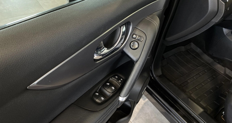 Nissan Qashqai cena 69900 przebieg: 116800, rok produkcji 2018 z Zwierzyniec małe 466